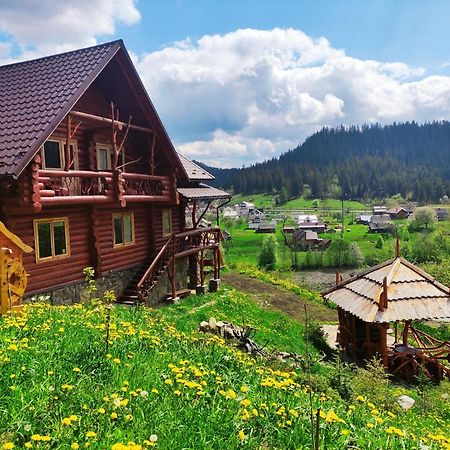 Дерев'Яний Котедж "Казка" Yaremche Eksteriør billede