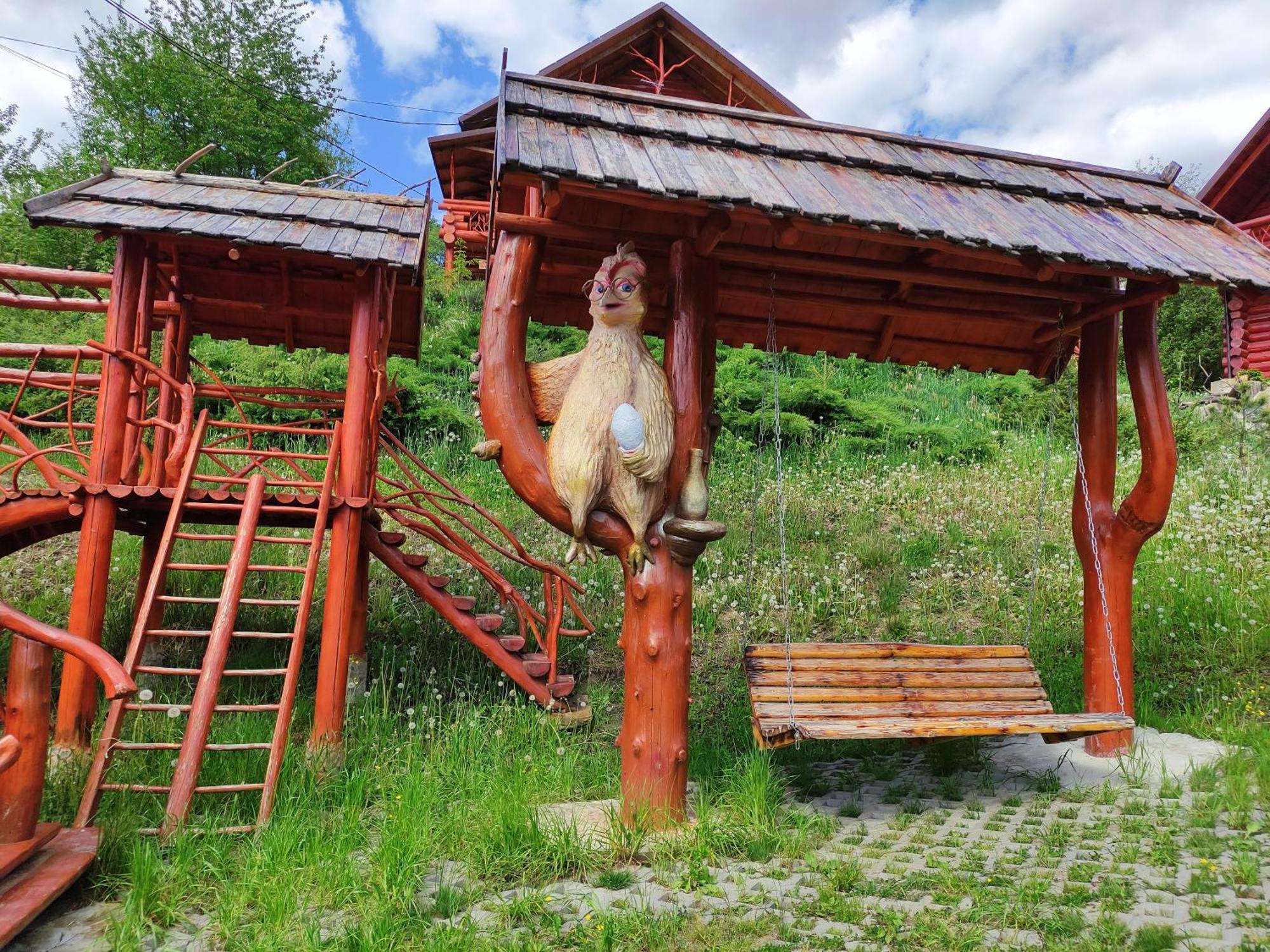 Дерев'Яний Котедж "Казка" Yaremche Eksteriør billede